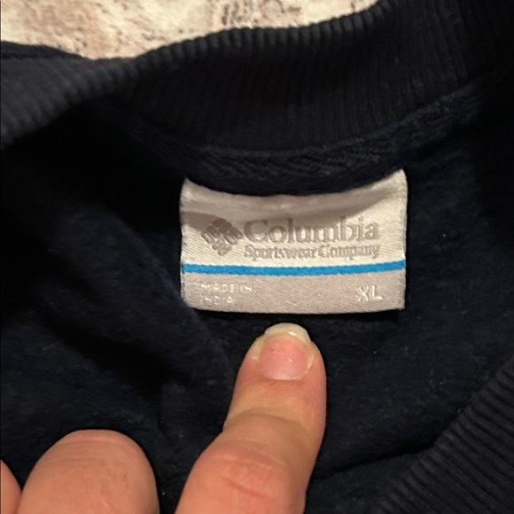 Columbia Men's Navy Crewneck Sweater - Picture 5 of 5